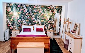 Burton Stone Inn B&B